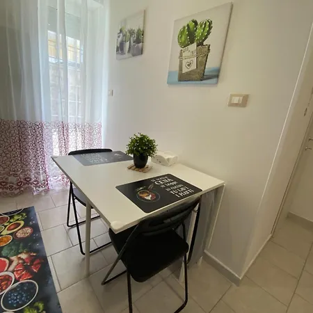 Diana Holiday Home-2